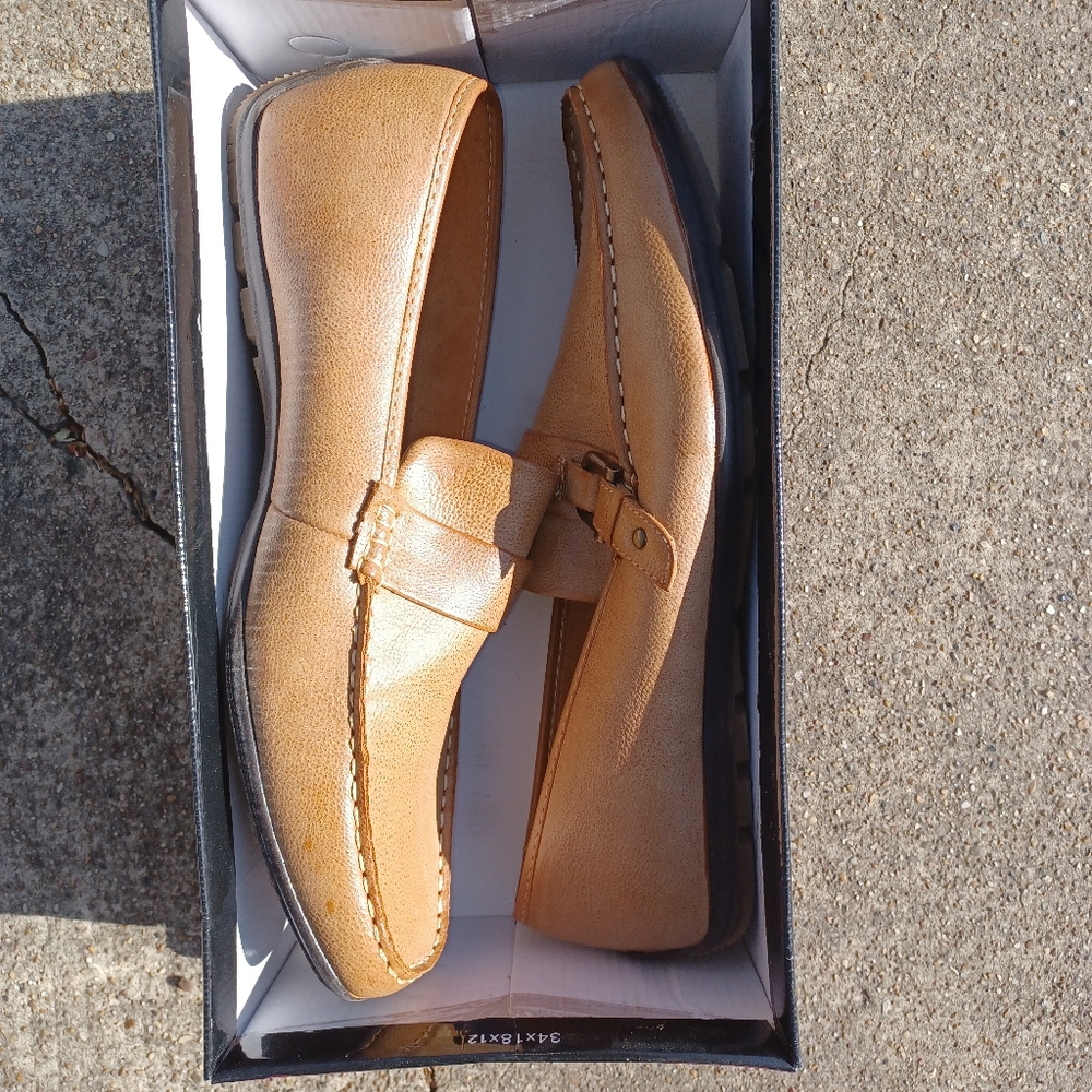 Mens shoe